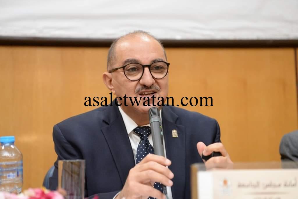 رئيس جامعة اسيوط يقرر تخفيض 25%من الرسوم الدراسيه للطلبه الوافدين