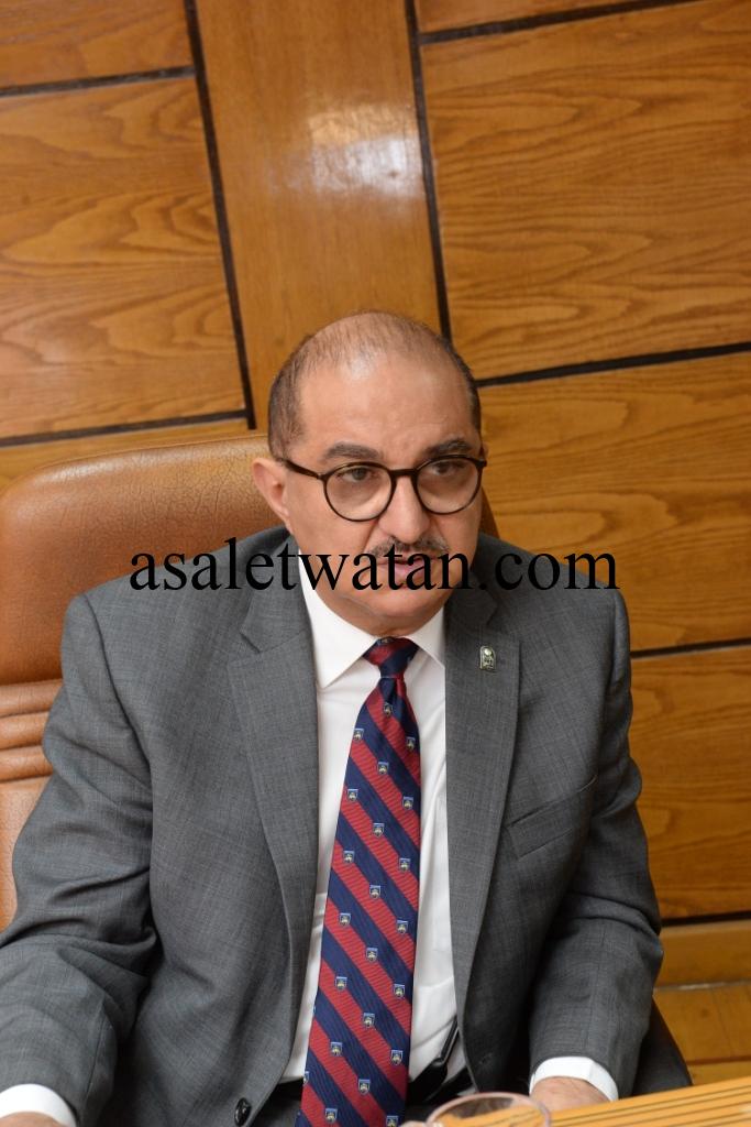 رئيس جامعة أسيوط يحتفل باليوم العالمي للالتهاب الكبدي غداً بافتتاح