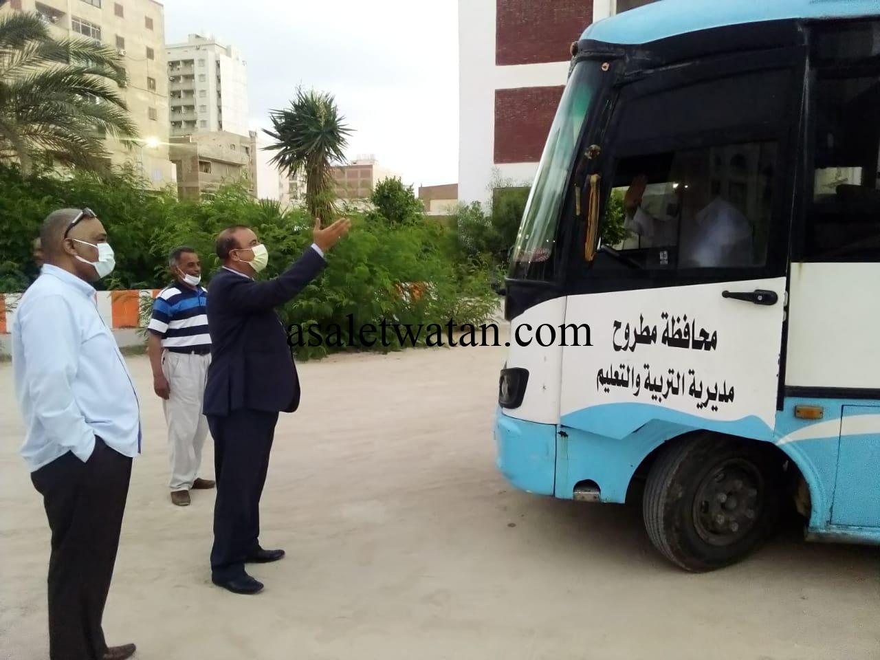 سلامة” يتابع إجراءات تسفير صناديق أسئلة امتحان الكيمياء للثانوية العامة 