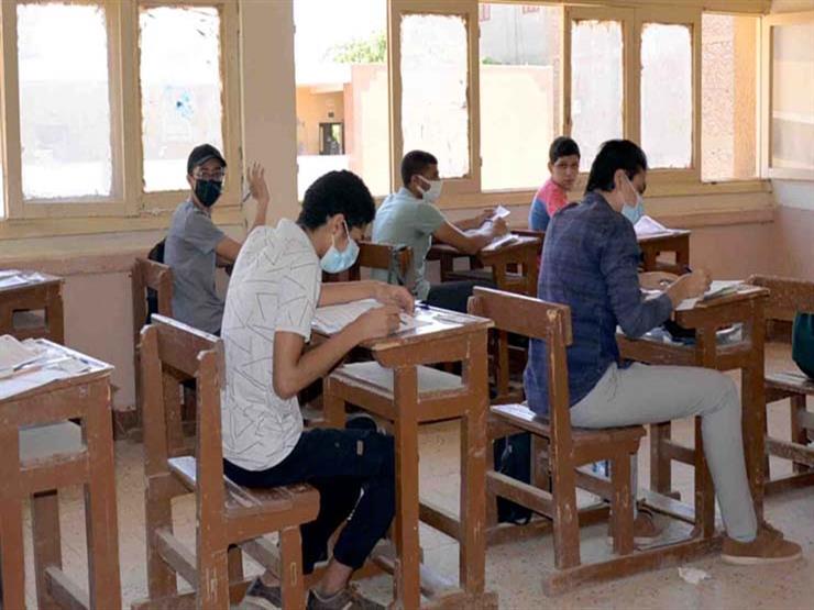 رسمياً.. عقوبات مشددة ضد 8 طلاب بأول امتحانات الثانوية العامة (بيان بالأحرف الأولى)