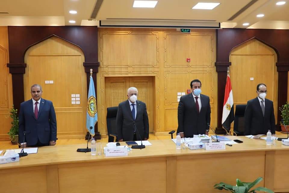 المجلس الأعلى للجامعات يوجه الشكر لمؤسسة الأزهر الشريف جامعًا وجامعةً 