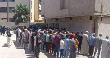 تشييع جثمان ثالث ضحايا الأب فى واقعة سكبه البنزين على أسرته ببنى سويف