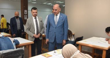 رئيس جامعة الأقصر يتابع سير أعمال التنسيق واختبارات القدرات بكلية الفنون الجميلة