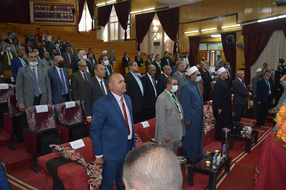الدور المجتمعي للمؤسسات المالية ورجال الأعمال في مواجهة الأوبئة والكوارث من منظور إسلامي “بجامعة الأزهر اسيوط