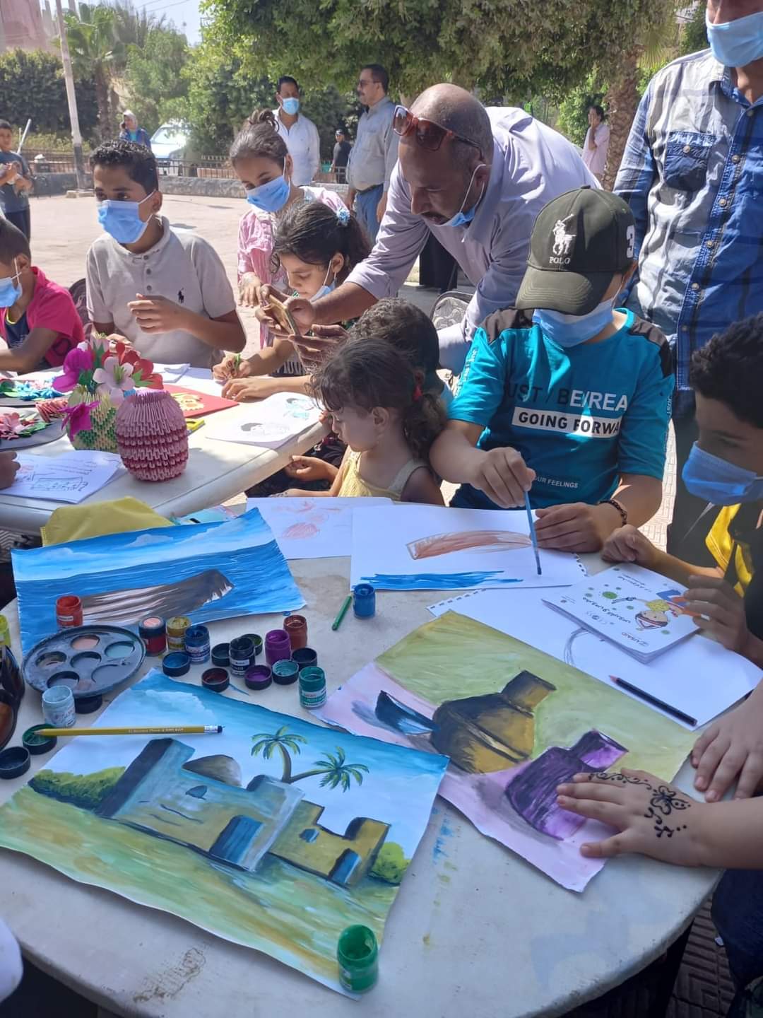 ثالث أيام مبادرة “حياة كريمة” بمركز الصف بالجيزةالمرأة المصرية عبر التاريخ” ألقتها د. عبير المصري،