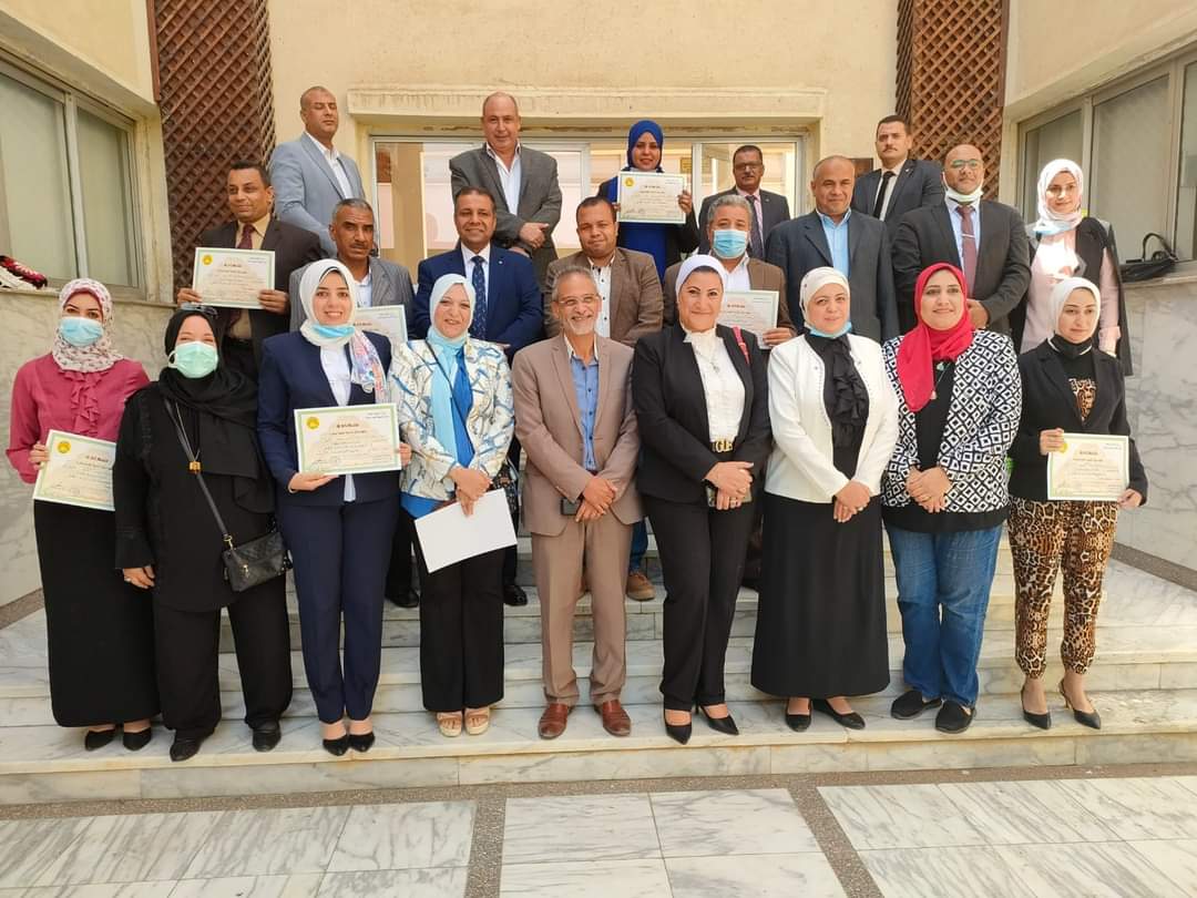 ختام دورة إعداد مدربين متخصصين بمجال “حماية الطفل” بالقومي للطفولة والأمومة