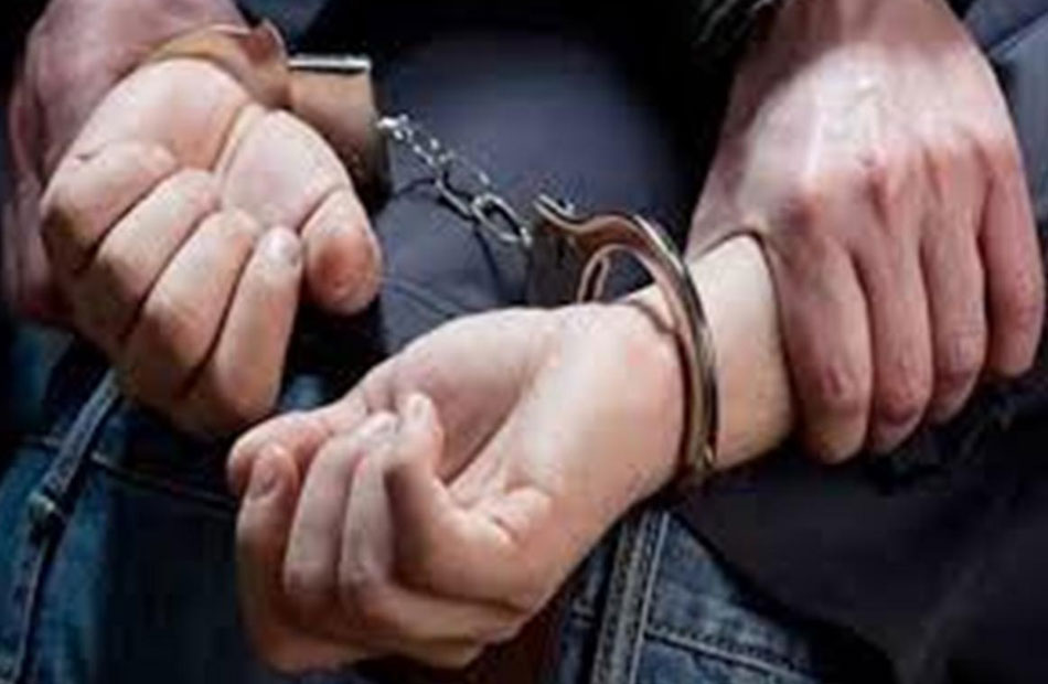 ضبط عاطل ووالدته بتهمة التنقيب عن الآثار بالقليوبية