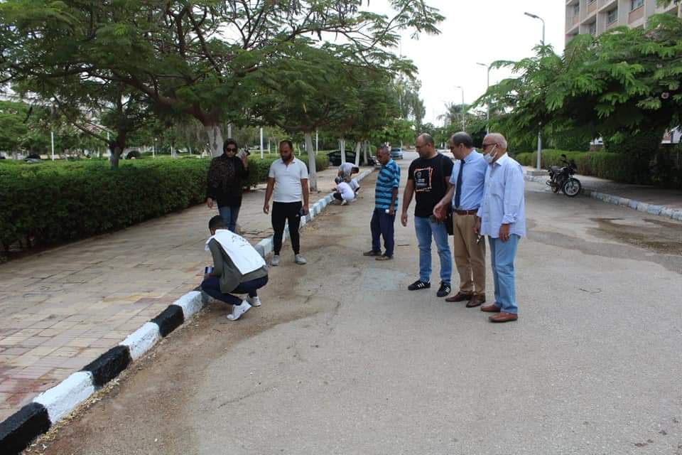 تحت رعاية رئيس جامعة المنيا الساده اعضاء هيئة التدريس والعاملين والطلاب ومنظمات المجتمع المدني يشاركون في فاعليات الاسبوع البيئي