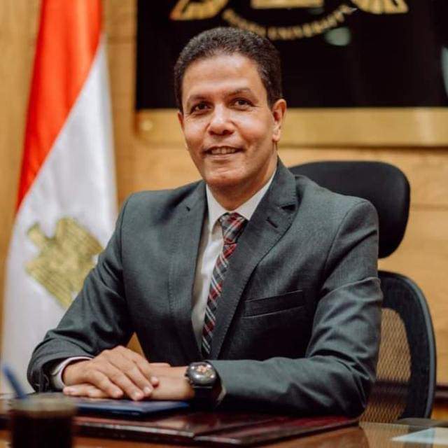 مجلس جامعة بنها يوافق على مضاعفة قيمة جوائز الجامعة