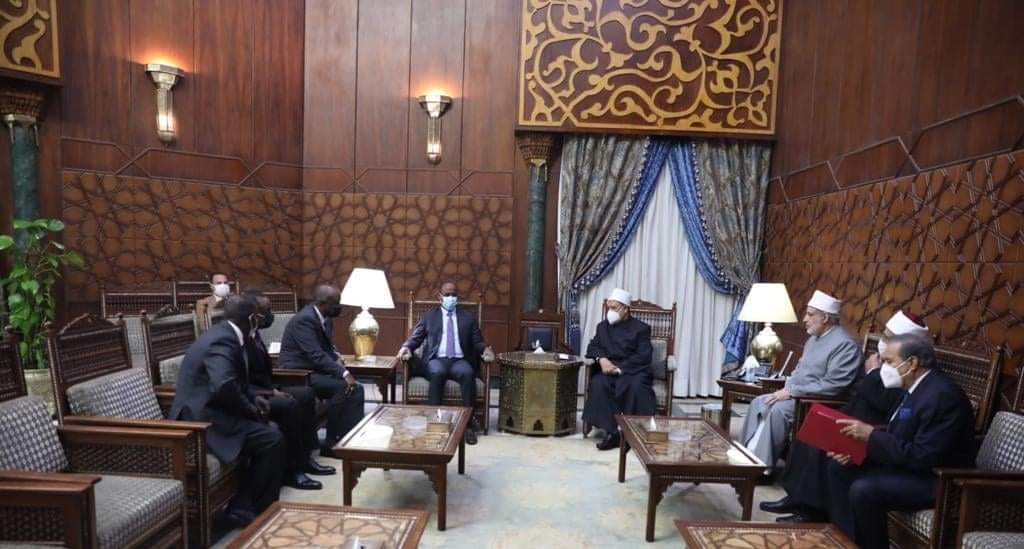 الإمام_الأكبر يستقبل وزير أوقاف جيبوتي.. ويؤكد: حريصون على تعزيز التعاون العلمي والدعوي مع جيبوتي