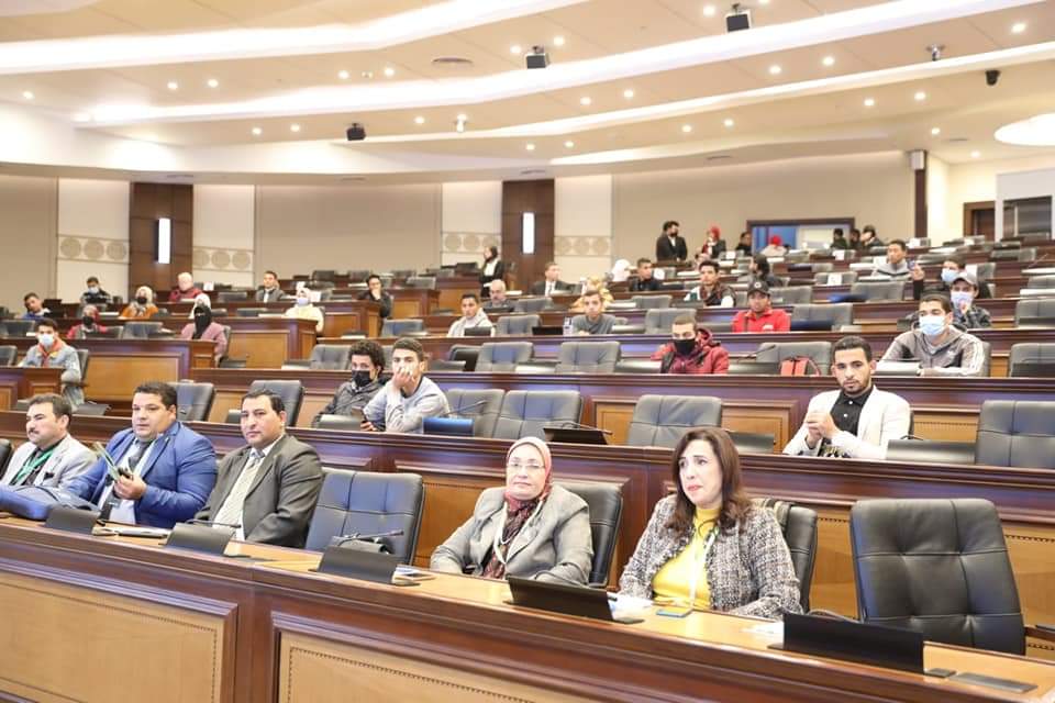 المؤتمر الدولي الثالث للمناخ بجامعة الأزهر يطالب الدول الصناعية بالحد من التأثيرات المناخية