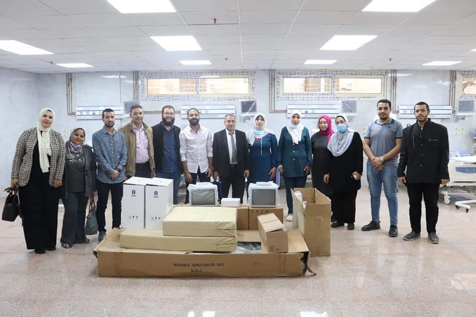 أطباء الدفعة 52 بكلية طب بنين الأزهر يتبرعون بنصف مليون جنيه لصالح المرضى