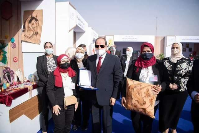 أندية الفتاة والمرأة بالشرقية تُشارك بصناعات يدوية وحرفية بالمعرض المُقام بمركز المنارة للمؤتمرات الدولية بالقاهرة