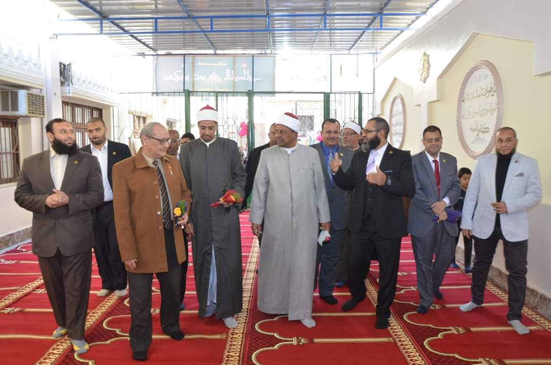 منطقة أسيوط الأزهرية تفتتح مسجد معهد عمر ابن الخطاب الأبتدائى النموذجي.