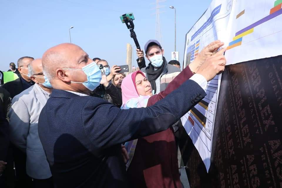 وزير النقل في جولة تفقدية لمتابعة معدلات تنفيذ عدد من مشروعات الطرق والكباري بمحافظات الدقهلية ودمياط وبورسعيد