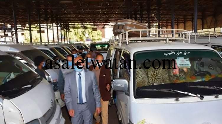 محافظ أسوان يوجه إدارة المرور بالتعامل الفوري مع المخالفة .. ويناشد المواطنين بالإبلاغ عن المخالفات المماثلة لسرعة التعامل معها