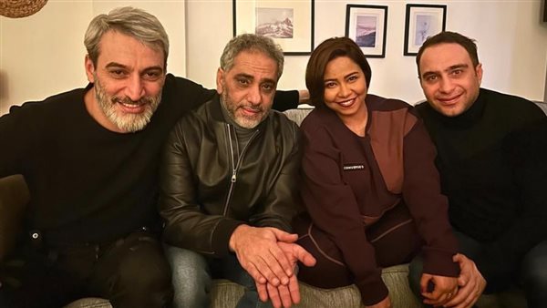 التحقيق مع شيرين عبد الوهاب وحسام حبيب بعد زيارة فضل شاكر في مخيم بلبنان