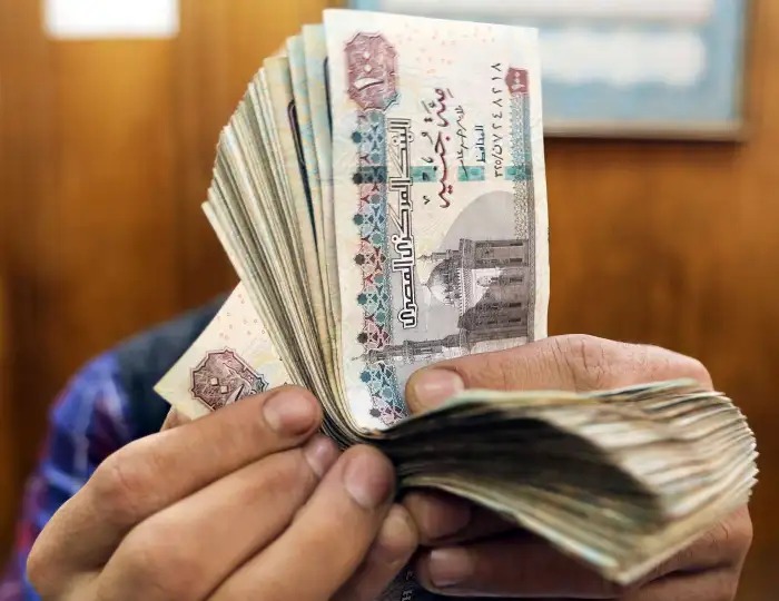 البنوك تحدد سعر الإقراض على شهادات الـ 25%