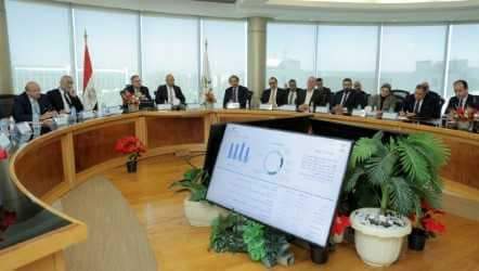 بالتعاون مع اتحاد بنوك مصر البورصة المصرية تناقش آليات تطوير القدرات المهنية لمسئولي علاقات المستثمرين بالبنوك المقيدة