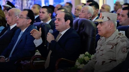 السيسي: «الحاجة موجودة.. ميصحش نتكلم في موضوع الأكل كتير»