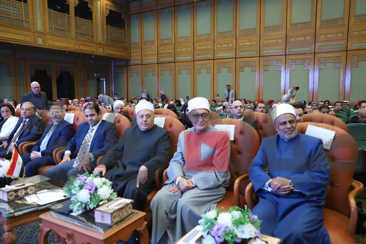 رئيس قطاع المعاهد الأزهرية: الإمام الأكبر وجَّه بمشاركة فاعلة في «الأسبوع العربي للبرمجة»