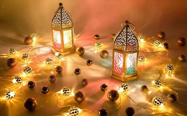 أفكار مبتكرة لتزيين المنزل في رمضان 2025: أجواء مبهجة للشهر الكريم