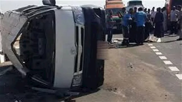 فتاة تفارق الحياة و17 مصابًا في حادث مروع على طريق وادي النطرون الصحراوي